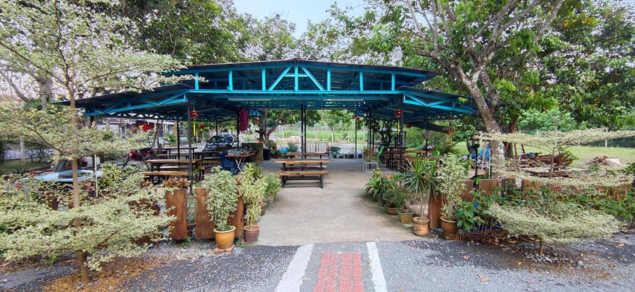 Guest House Gua Kelam Kaki Bukit ภายนอก รูปภาพ