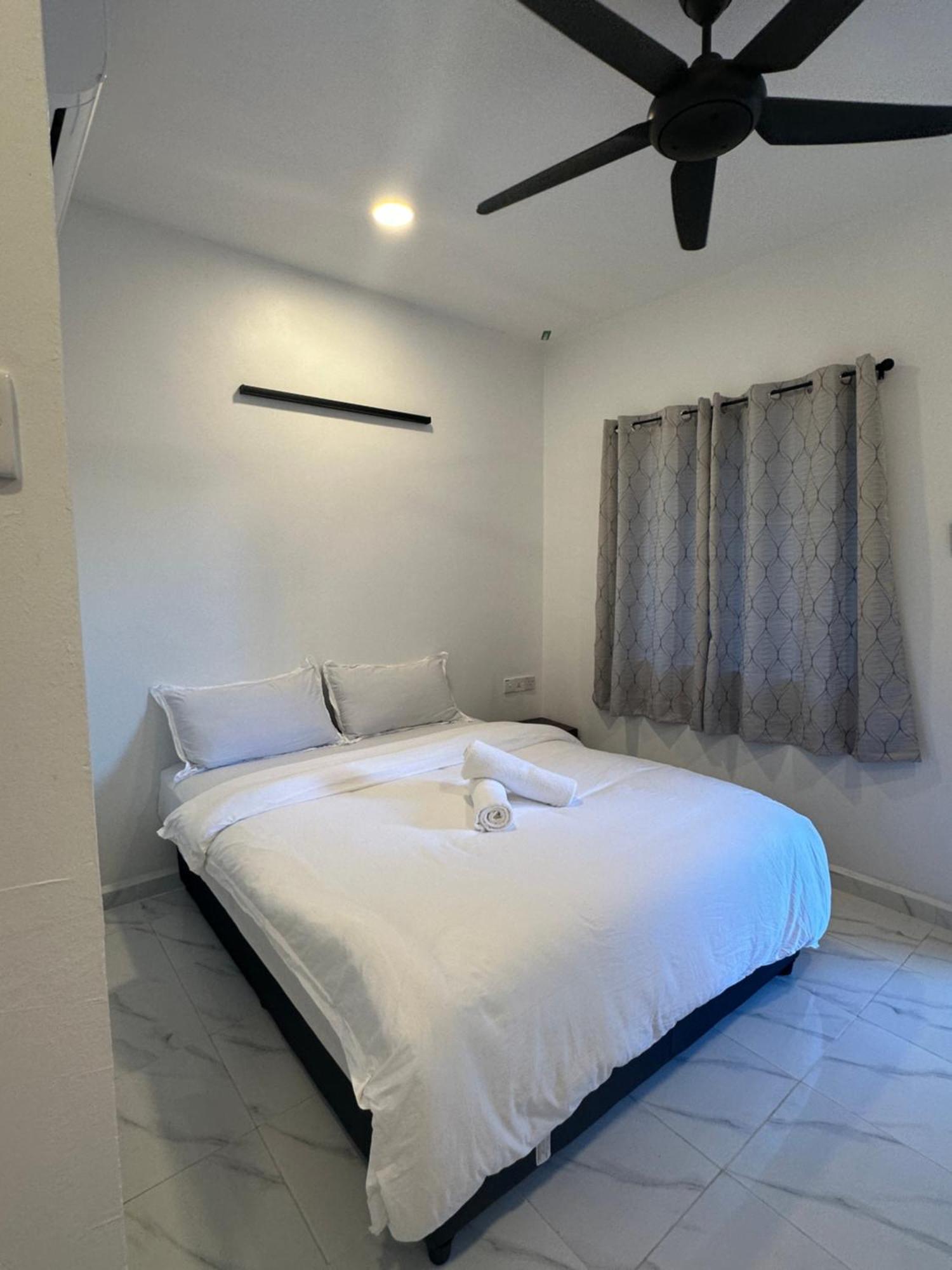 Guest House Gua Kelam Kaki Bukit ภายนอก รูปภาพ