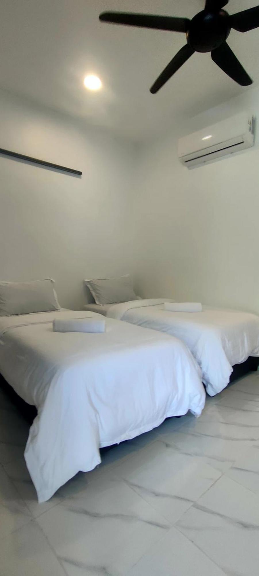 Guest House Gua Kelam Kaki Bukit ภายนอก รูปภาพ