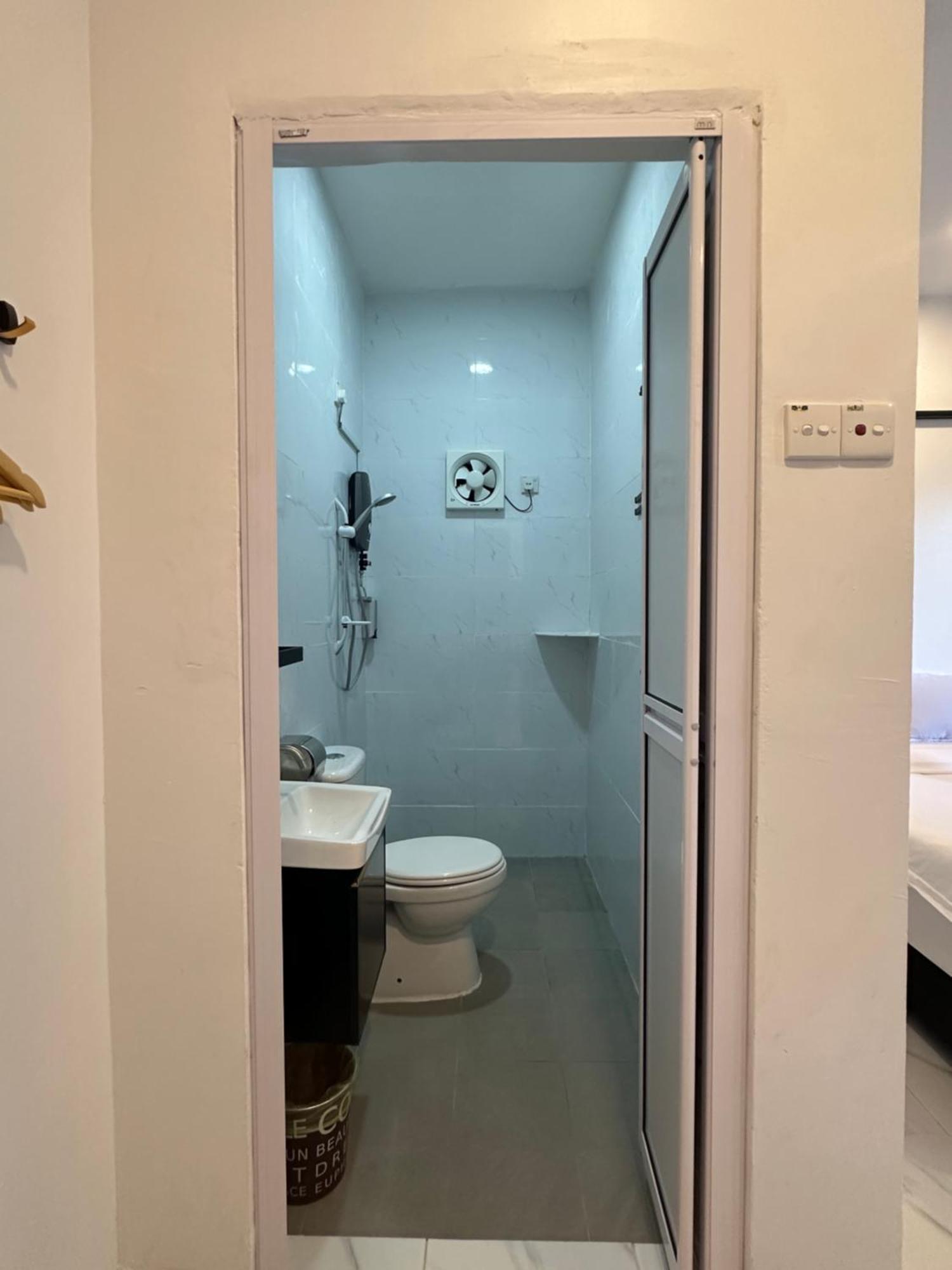 Guest House Gua Kelam Kaki Bukit ภายนอก รูปภาพ