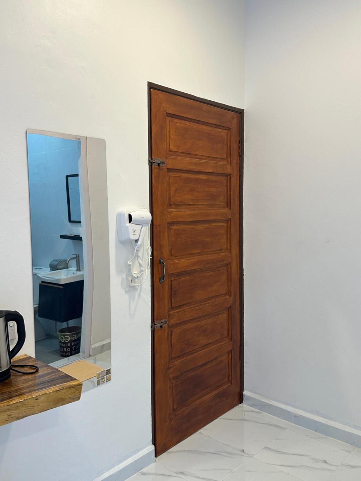 Guest House Gua Kelam Kaki Bukit ภายนอก รูปภาพ